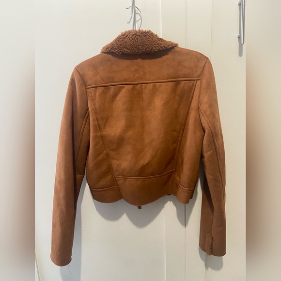 Jacket - Picture 6 of 6